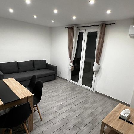 Superbe T3 Climatise Avec Balcon Parking Public Gratuit Marselha Exterior foto