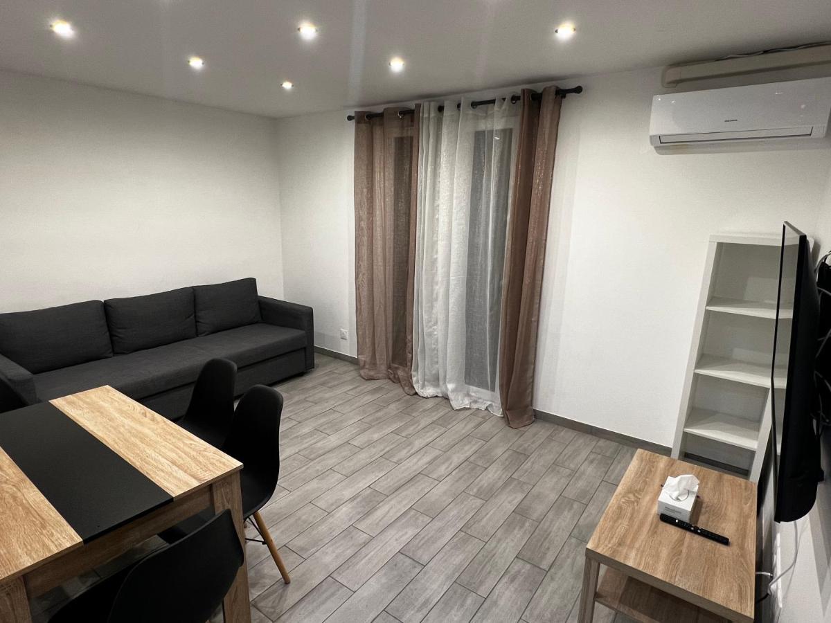 Superbe T3 Climatise Avec Balcon Parking Public Gratuit Marselha Exterior foto